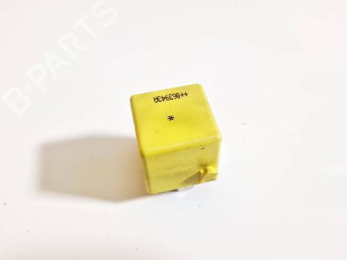 Used Electronic sensor Electronic sensor MERCEDES-BENZ B-CLASS Sports Tourer (W245) B 200 (245.233) (136 hp) 32570075 32570075
