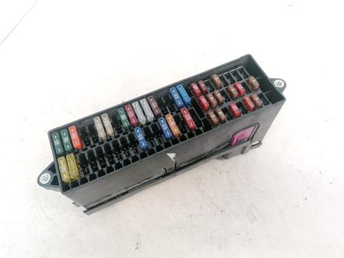 Used Fuse box Fuse box VW TOURAN (1T1, 1T2) 1.9 TDI (105 hp) 32884141 32884141