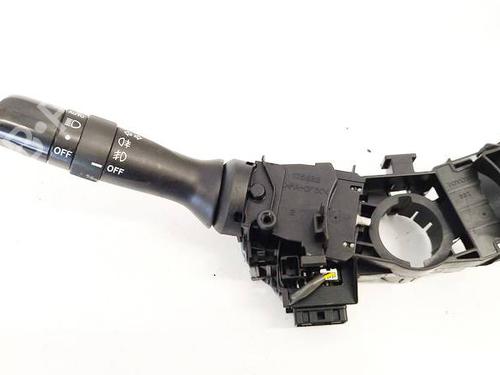 Bouton de warning Bouton de warning LEXUS IS II (_E2_) 220d (ALE20) (177 hp) 36455762 36455762