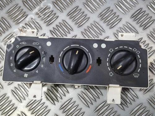 Used Climate control Climate control 35692947 35692947