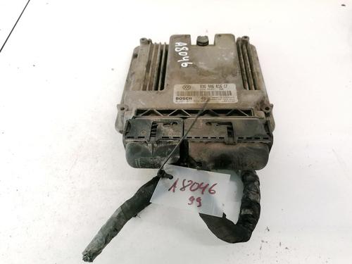 Used Engine control unit (ECU) Engine control unit (ECU) VW GOLF V (1K1) 2.0 TDI (140 hp) 32905540 32905540