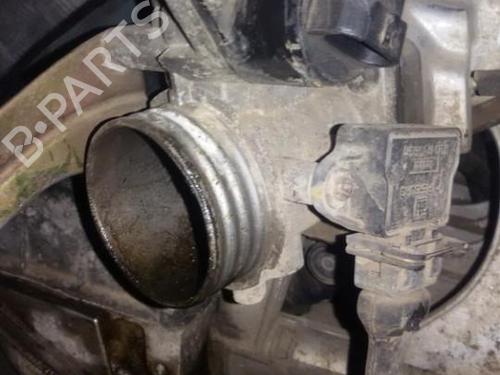 Used Throttle body Throttle body 35654481 35654481