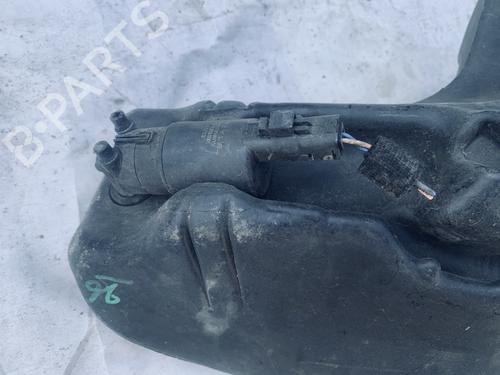 washer-pump-peugeot-307-3ac-2000-2001-2002-2003-2004-2005-2006-2007-2008-2009-2010-2011-2012-35601147 main image