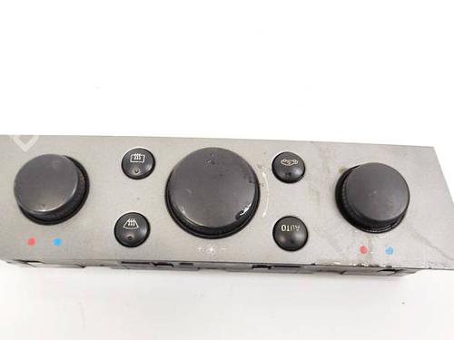 Used Climate control Climate control OPEL SIGNUM Hatchback (Z03) 3.0 V6 CDTI (F48) (177 hp) 35308381 35308381