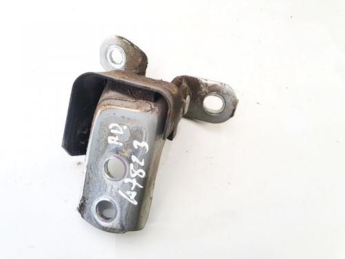 hingedoor-check-strap-lexus-is-ii-_e2_-2005-2006-2007-2008-2009-2010-2011-2012-2013-32898399 main image