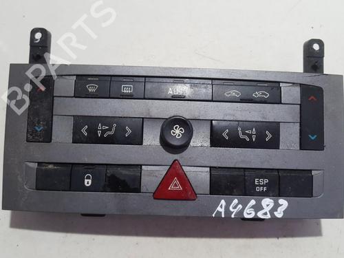 Used Climate control Climate control PEUGEOT 407 (6D_) 2.0 (6DRFNB, 6DRFNE) (136 hp) 35844355 35844355