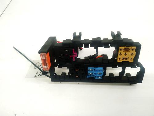 Used Fuse box Fuse box AUDI A6 C6 (4F2) 2.7 TDI (180 hp) 32894112 32894112