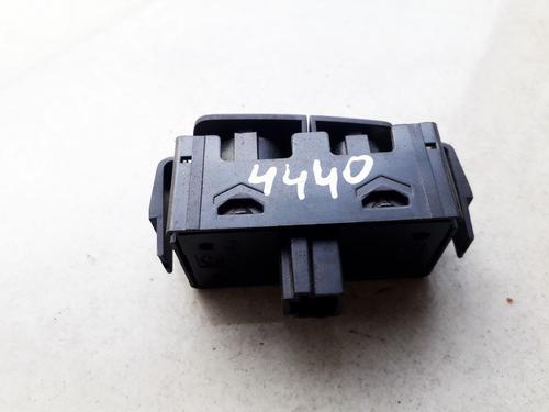 Warning switch MITSUBISHI L100 / MINICAB Platform/Chassis (U6_T) 0.6 | BP35870347I22 - Image 2