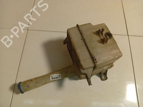 windscreen-washer-tank-hyundai-sonata-iv-ef-1998-1999-2000-2001-2002-2003-2004-2005-34748039 main image