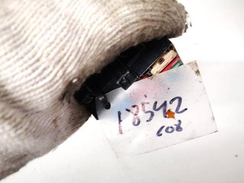 Fuse box OPEL MOVANO A Bus (X70) 2.5 DTI (JD) | BP32923852E1 - Image 2