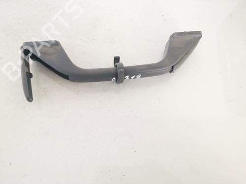 Used Interior roof handle Interior roof handle 35607492 35607492