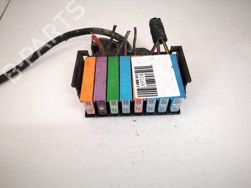 fuse-box-opel-zafira-a-mpv-t98-1999-2000-2001-2002-2003-2004-2005-2006-32623687 main image