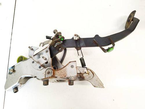 Pedal Pedal TOYOTA AVENSIS Saloon (_T27_) 2.0 D-4D (ADT270_, ADT270R) (126 hp) 36686369 36686369