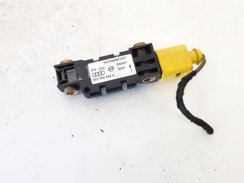elektronisk-modul-audi-a4-b6-8e2-2000-2001-2002-2003-2004-2005-32882303 main image