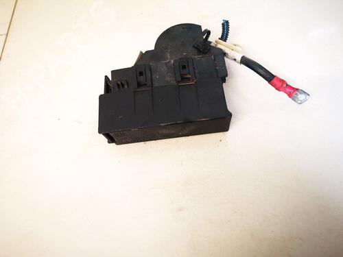 Used Fuse box Fuse box OPEL ASTRA G Hatchback (T98) 2.0 DTI 16V (F08, F48) (101 hp) 32877773 32877773