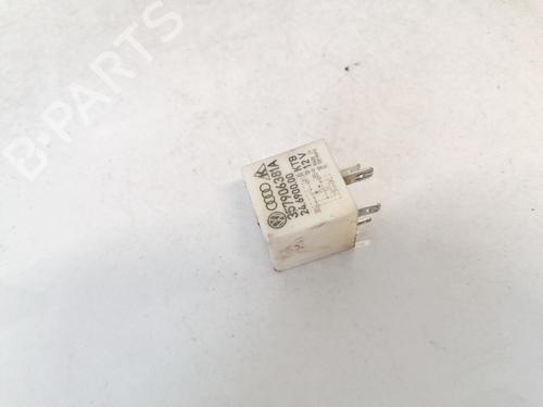 Used Electronic sensor Electronic sensor 32875986 32875986
