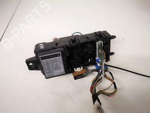 Used Fuse box Fuse box VOLVO V40 Estate (645) 2.0 T (163 hp) 33083198 33083198