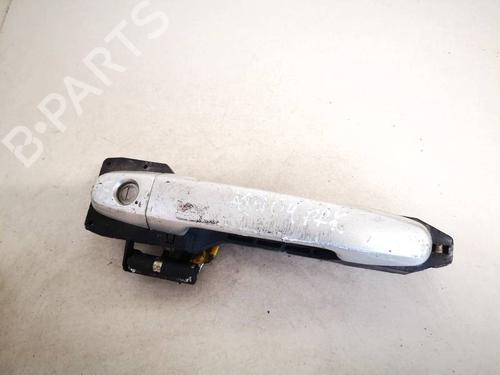 Used Front left exterior door handle Front left exterior door handle 35329935 35329935