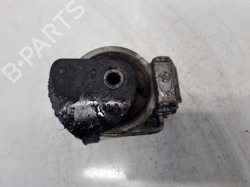 Used Engine mount Engine mount VOLVO S40 I (644) 1.9 DI (115 hp) 32568858 32568858