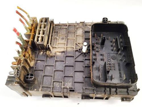 Used Fuse box Fuse box VW PASSAT B6 (3C2) 1.9 TDI (105 hp) 34110892 34110892