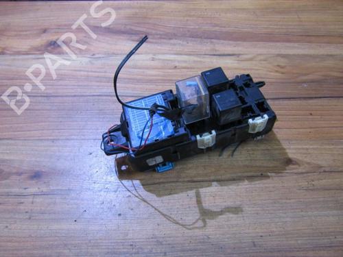 Used Fuse box Fuse box VOLVO S40 I (644) 1.9 TD (90 hp) 33481434 33481434