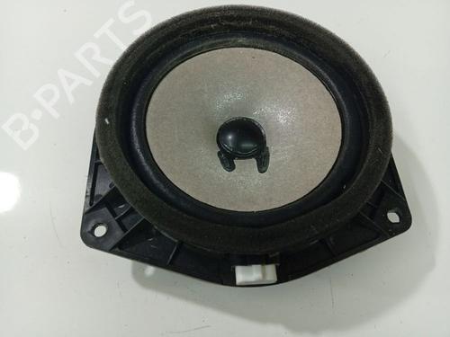 Luidspreker TOYOTA COROLLA Verso (ZER_, ZZE12_, R1_) 2.2 D-4D (AUR10_, AUR10R) (177 hp) 32972085