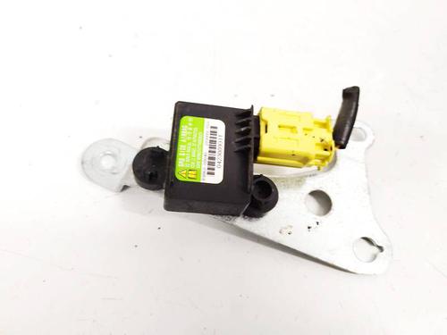 Used Electronic sensor Electronic sensor TOYOTA YARIS (_P1_) 1.0 (SCP10_, SCP10R) (65 hp) 39231911 39231911