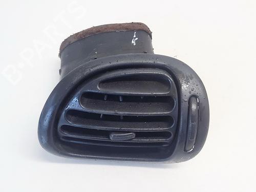 Used Air vent Air vent PEUGEOT 206 Hatchback (2A/C) 1.1 i (60 hp) 33104480 33104480