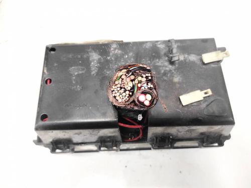 Used Fuse box Fuse box 32929690 32929690