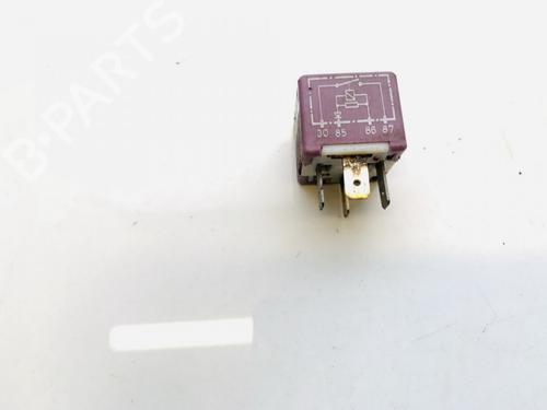 other-audi-a4-b5-8d2-1994-1995-1996-1997-1998-1999-2000-2001-33092239 main image