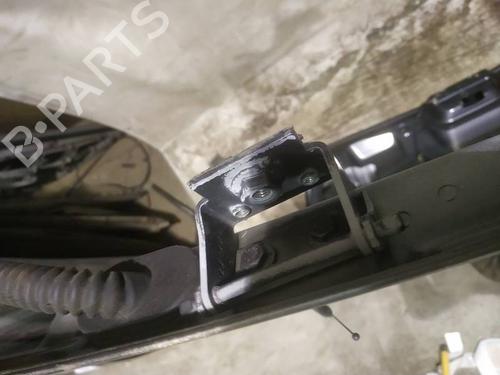 Used Hinge/Door check strap Hinge/Door check strap 37085201 37085201