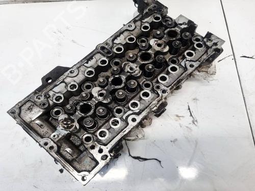 Used Cylinder head Cylinder head 35151713 35151713
