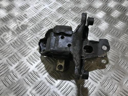 Used Engine mount Engine mount VW POLO IV (9N_, 9A_) 1.2 (54 hp) 33498799 33498799