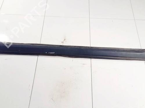 Used Right sideskirt Right sideskirt 38573538 38573538