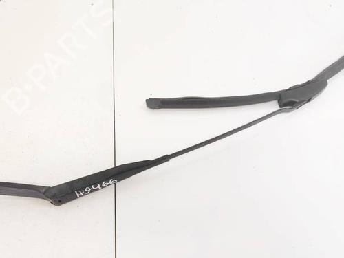 Scheibenwischer vorne für AUDI 100 C3 Saloon (443, 444) 2.0 D (70 hp) 32961406
