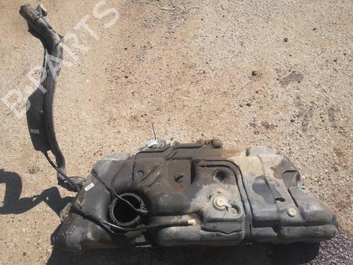 Used Fuel tank Fuel tank 38039833 38039833