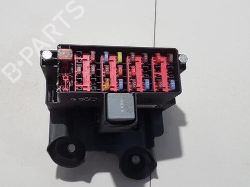 fuse-box-ford-fiesta-vi-cb1-ccn-2008-33063304 main image