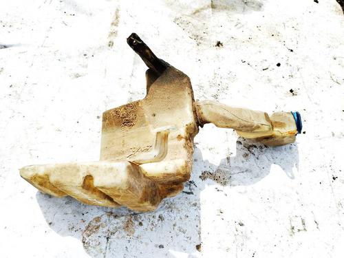 Used Windscreen washer tank Windscreen washer tank VW PASSAT B5.5 (3B3) 1.9 TDI (130 hp) 36251455 36251455
