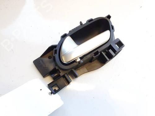 Used Front left interior door handle Front left interior door handle AUDI A4 B8 (8K2) 2.0 TDI (143 hp) 36585965 36585965