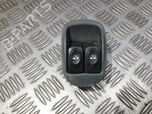 Used Switch Switch RENAULT MEGANE Scenic (JA0/1_) 1.9 dTi (JA0N) (98 hp) 33499885 33499885