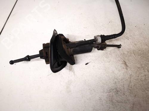 Used Clutch slave cylinder Clutch slave cylinder VOLVO V50 (545) 2.0 D (136 hp) 35359490 35359490