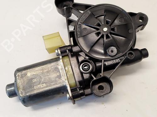 Used Right front window motor Right front window motor VOLVO V50 (545) 2.0 D (136 hp) 40245799 40245799