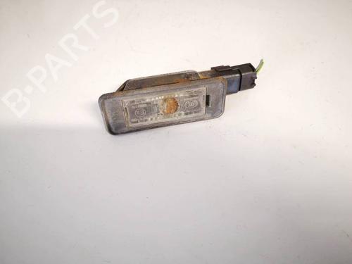 licence-plate-light-citroen-c5-iii-rd_-2008-2009-2010-2011-2012-2013-2014-2015-2016-2017-34947483 main image