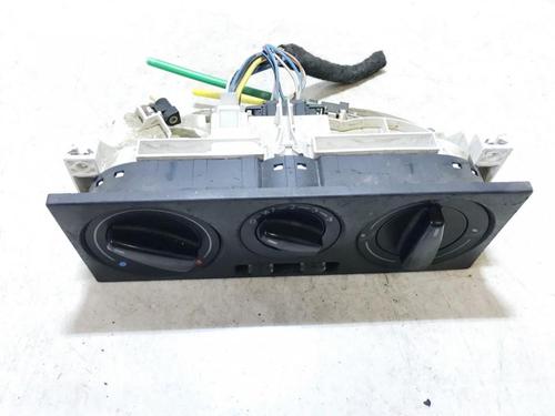 Used Climate control Climate control VW GOLF IV (1J1) 1.9 TDI (110 hp) 35869686 35869686