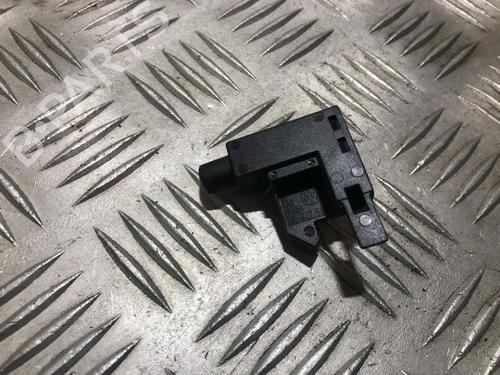 Used Electronic module Electronic module AUDI A3 (8P1) 1.9 TDI (105 hp) 35702839 35702839