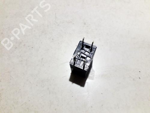 Electronic sensor KIA CARNIVAL I (UP, FL) 2.9 TDi | BP38583206M84 - Image 2