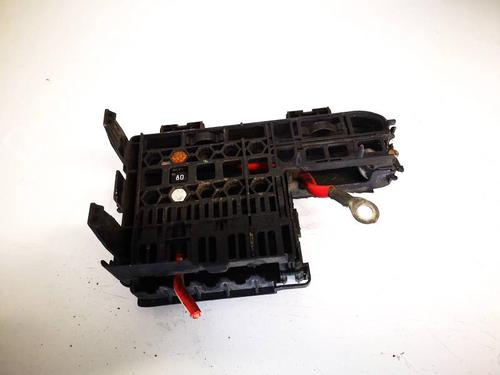 Used Fuse box Fuse box OPEL CORSA D (S07) 1.2 (L08, L68) (80 hp) 32583488 32583488