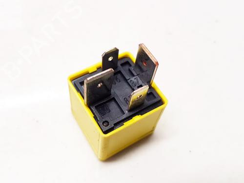 Electronic sensor OPEL VECTRA C (Z02) 2.2 16V (F69) | BP33103848M84 - Image 2