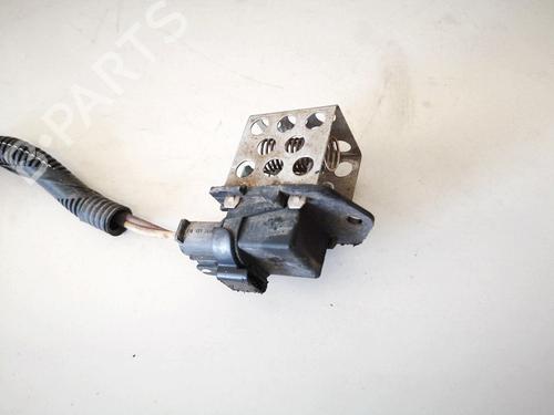 Used Heater resistor Heater resistor RENAULT TWINGO II (CN0_) 1.2 16V (CN04, CN0B) (75 hp) 35430784 35430784
