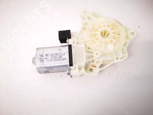 Used Right front window motor Right front window motor 38451238 38451238